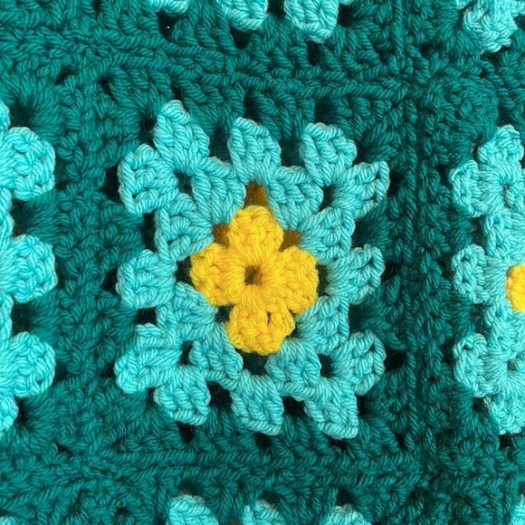 Handmade sweater - Picture 2 of 3